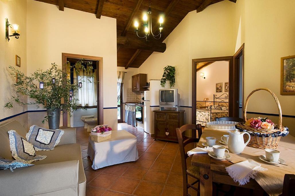 Agriturismo Poggio Di Maremma ペーシャ・ロマーナ エクステリア 写真